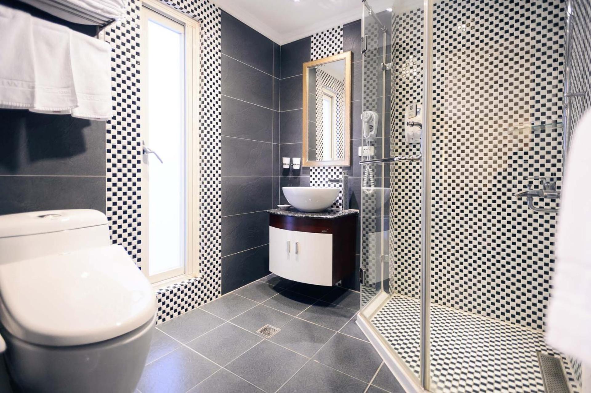 Kiwi Hotel Mrt Wenxin Branch Тайчжун Экстерьер фото